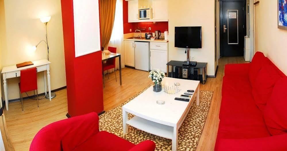 La Palace Suites Sisli Istambul Exterior foto